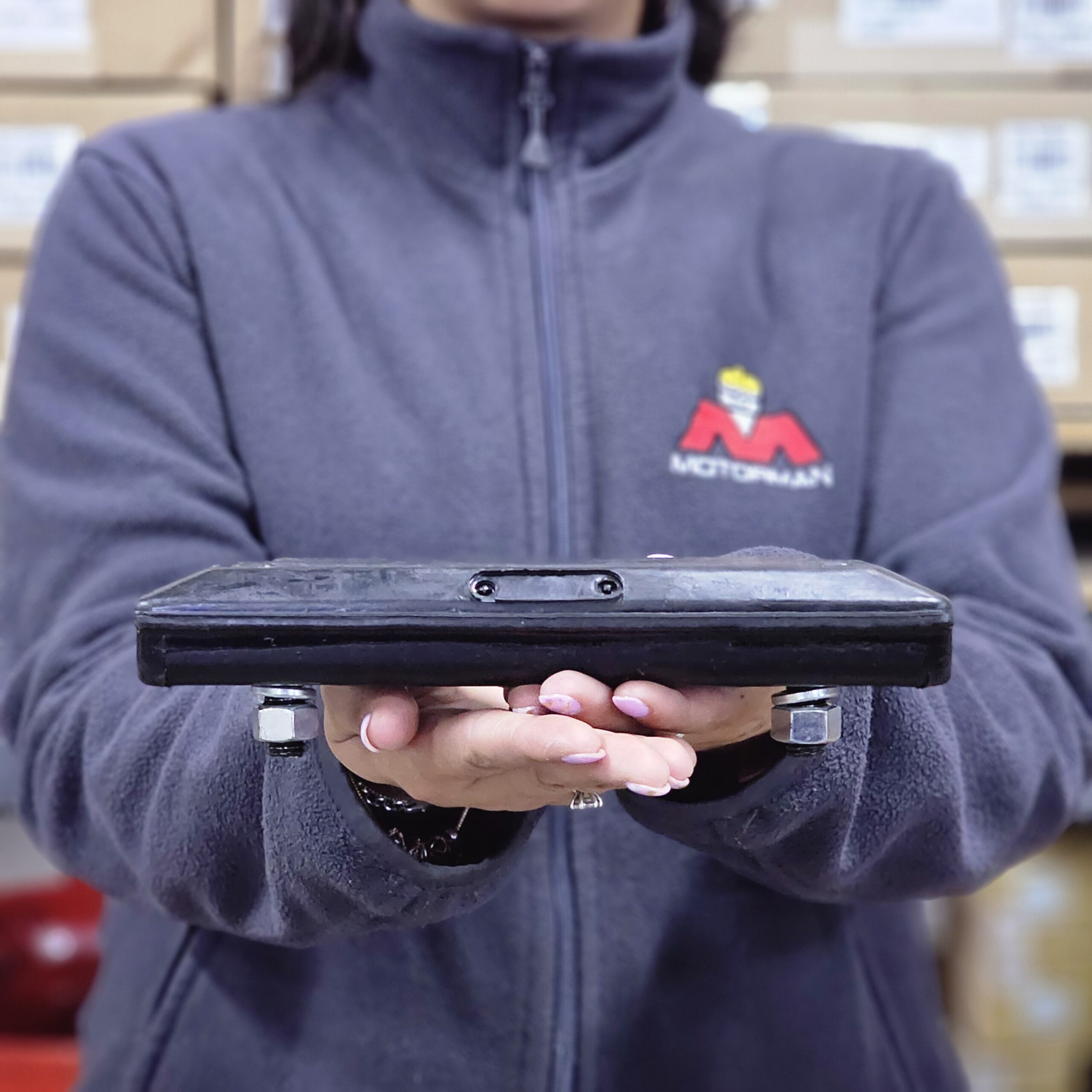 ZAPATA DE GOMA 250B LISO PARA ORUGAS METALICA DE 250MM MTQ