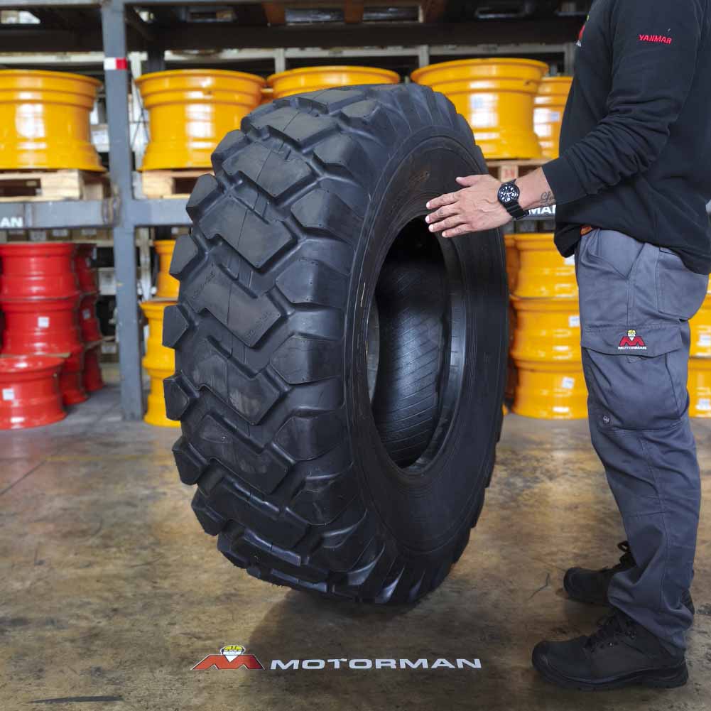 NEUMATICO 17.5-25 E3/L3 B CARGADOR FRONTAL / MOTONIVELADORA MTQ